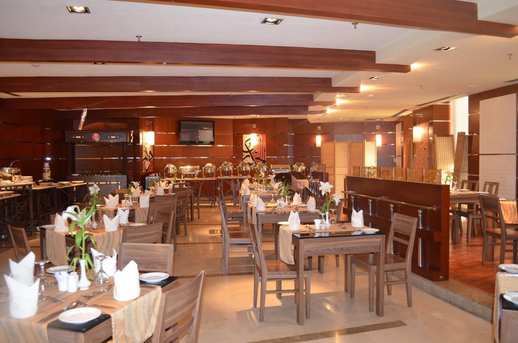 Eastyard Khobar Hotel - Formerly Ramada By Wyndham Khobar Eksteriør billede