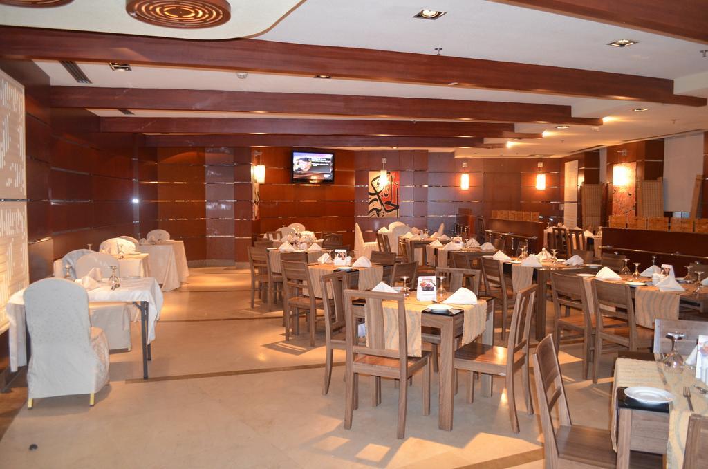 Eastyard Khobar Hotel - Formerly Ramada By Wyndham Khobar Eksteriør billede