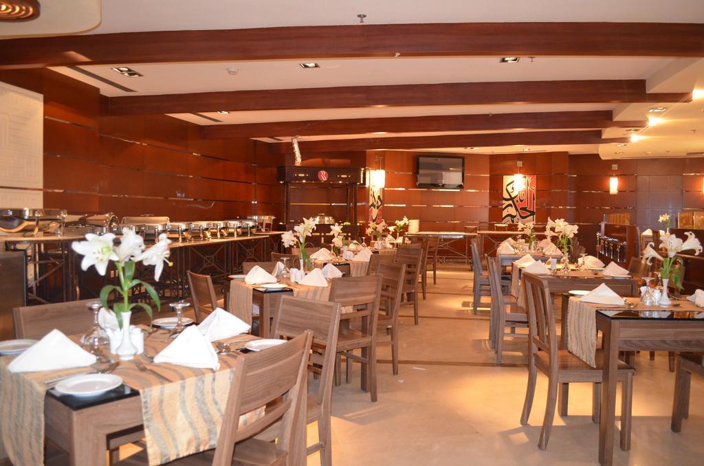 Eastyard Khobar Hotel - Formerly Ramada By Wyndham Khobar Eksteriør billede