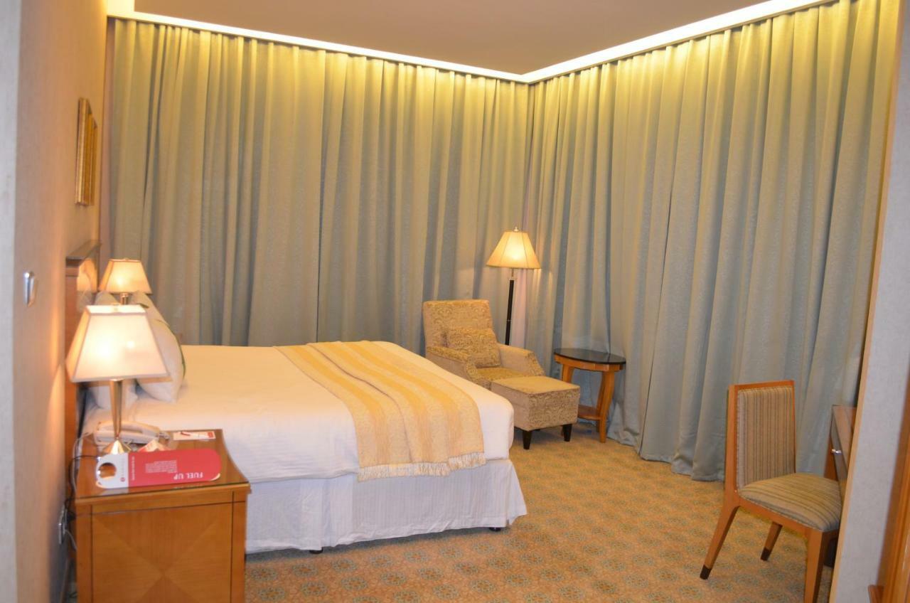 Eastyard Khobar Hotel - Formerly Ramada By Wyndham Khobar Eksteriør billede